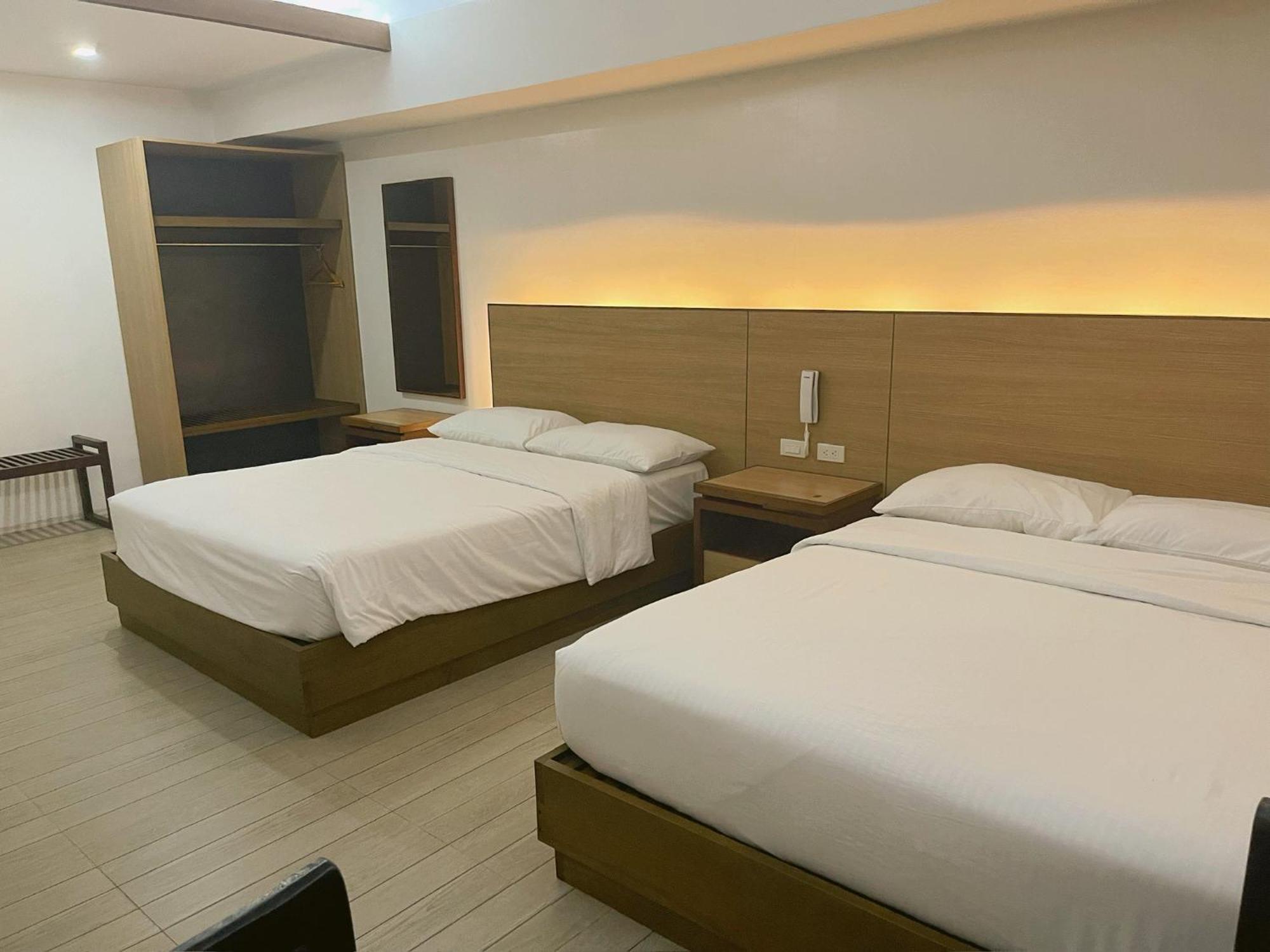 Soleo Inn Baguio City Екстериор снимка